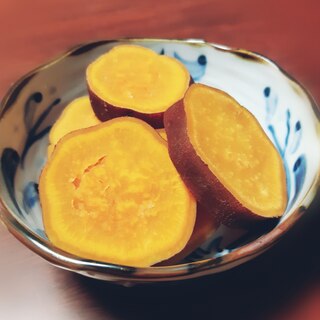 簡単◎レンジ◎さつまいものレモン煮